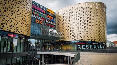 Opponents look to EU as Polish parliament approves retail tax